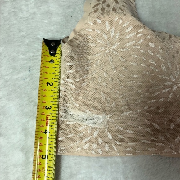 Yummie Nude Bralette With Lace Size Small - Picture 8 of 10